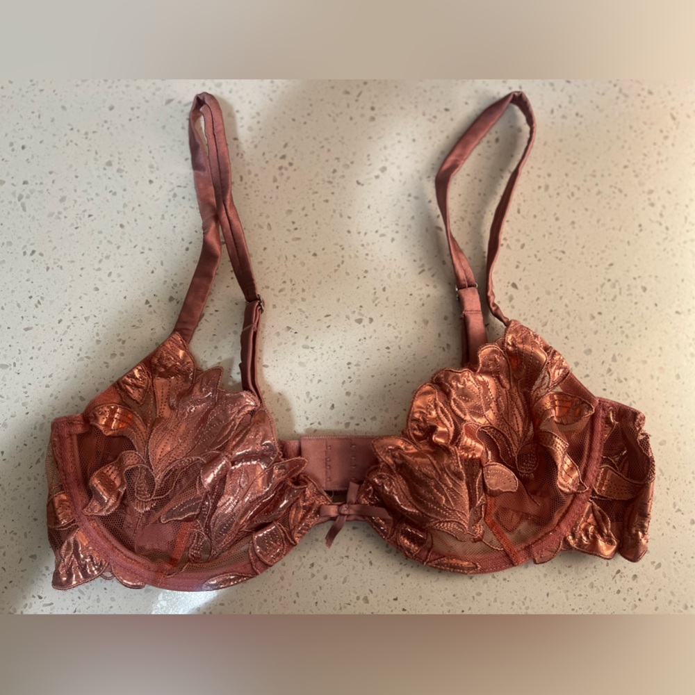 Fleur du Mal Metallic Pink Lace Underwire Bra